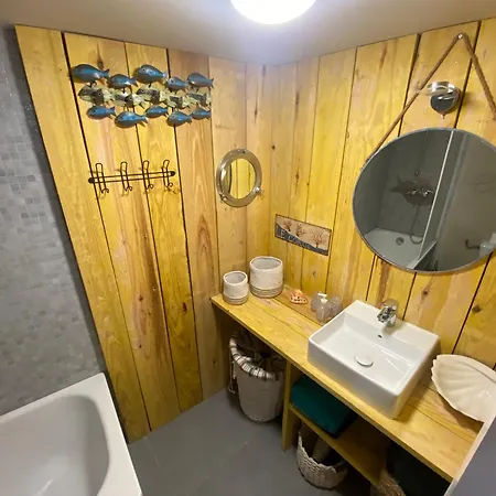 Maison De Charme A 300m De La *